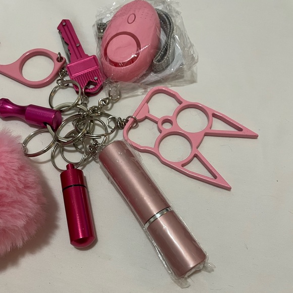 Self defense keychain - Picture 8 of 8